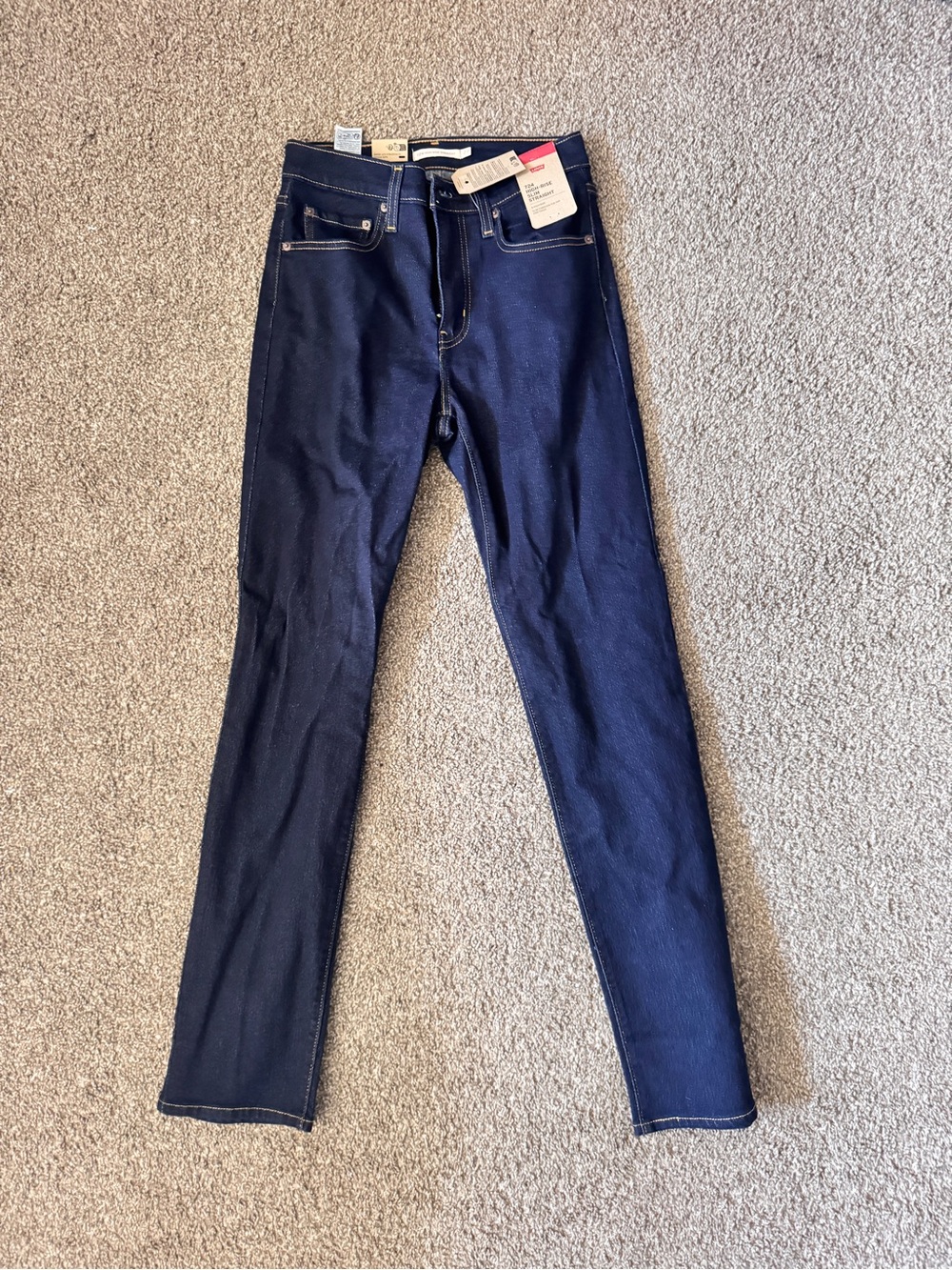 Levi’s Dark Indigo Skinny Jeans NWT